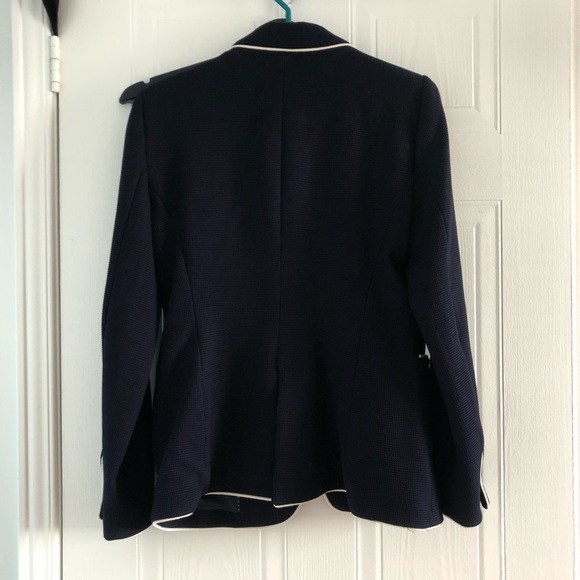 Zara Blazer - Picture 2 of 2